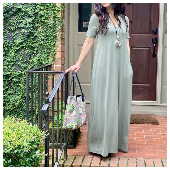 ✨FAVORITE✨V NECK LOOSE FIT SIDE POCKETS MAXI DRESS - Picture 10 of 13
